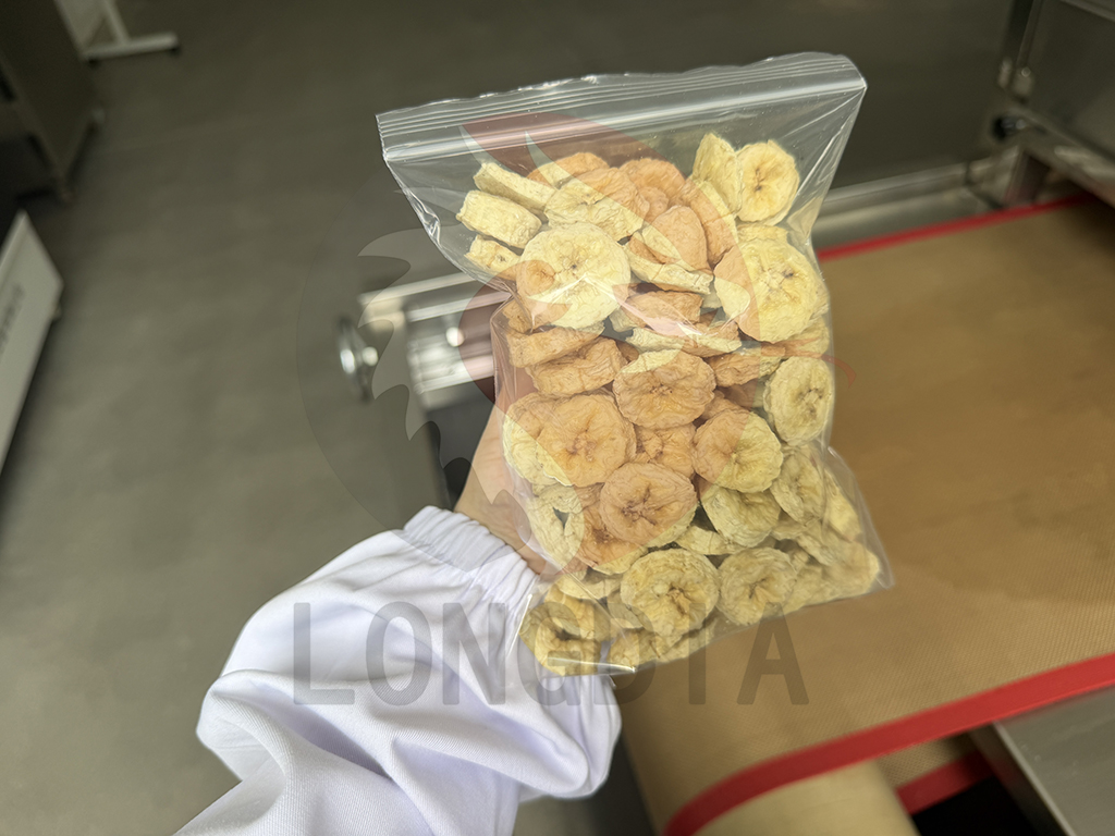 vacuum banana drying 2.jpg